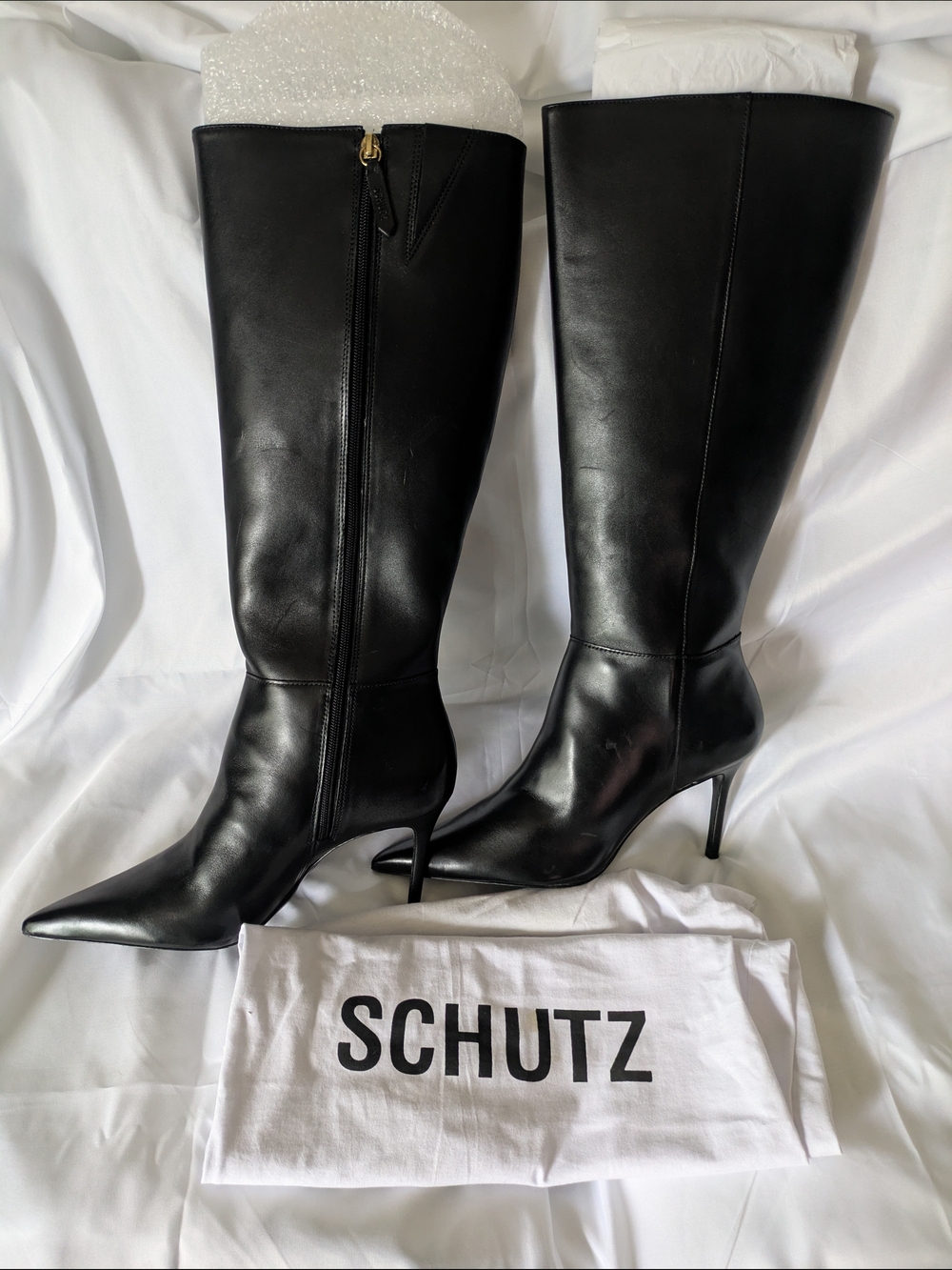SCHUTZ Black Leather Knee-High Pointed-Toe Stiletto Boots with Side Zip